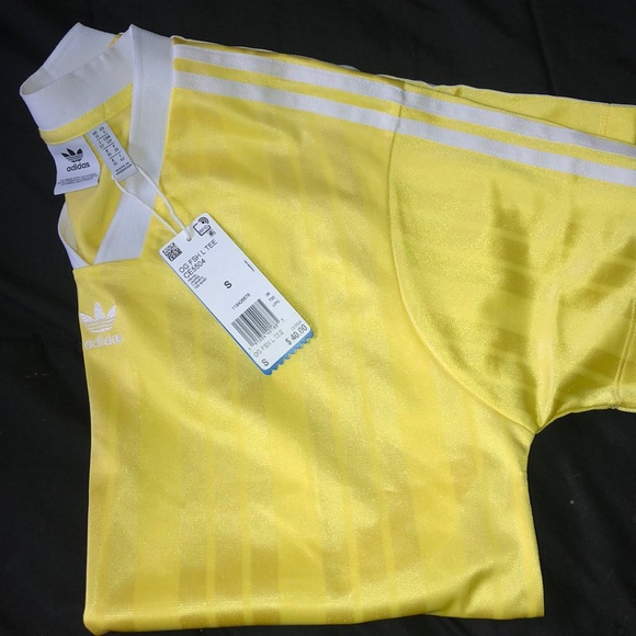 Adidas shirt - Picture 4 of 4